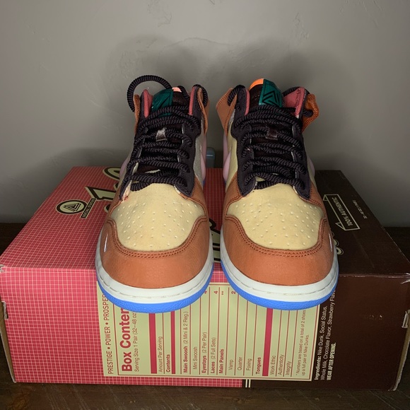 dunk mid free lunch chocolate milk